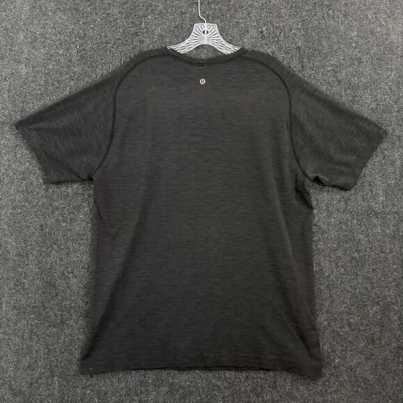 Lululemon Vent Tech Shirt Men's XL Charcoal Gray Heather Stretch Your Head - Picture 3 of 8
